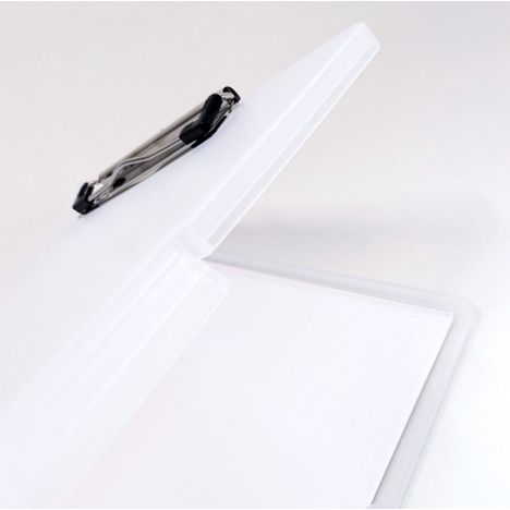 収納付きクリップボードＡ４クリアーの3番目の写真