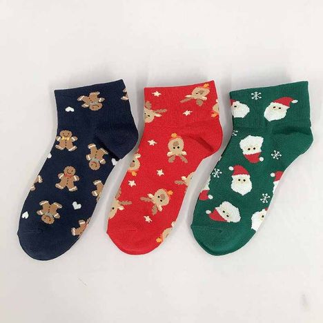 婦人アンクル丈靴下　クリスマス総柄の2番目の写真