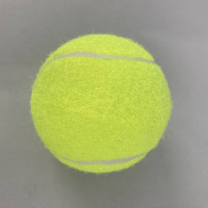 テニスボール１Ｐの3番目の写真