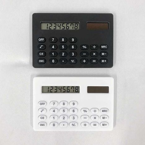 ソーラー付電卓　８桁　横型の2番目の写真