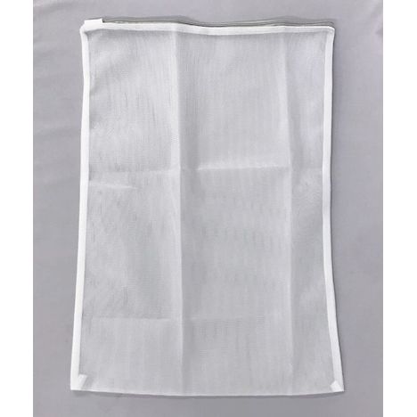 ファスナーが上にある洗濯ネットＳの2番目の写真