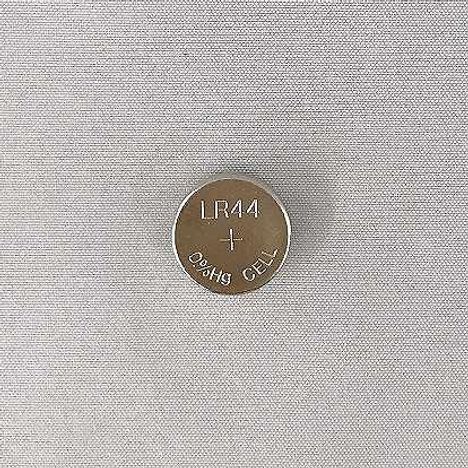 アルカリボタン電池ＬＲ４４　２Ｐの2番目の写真