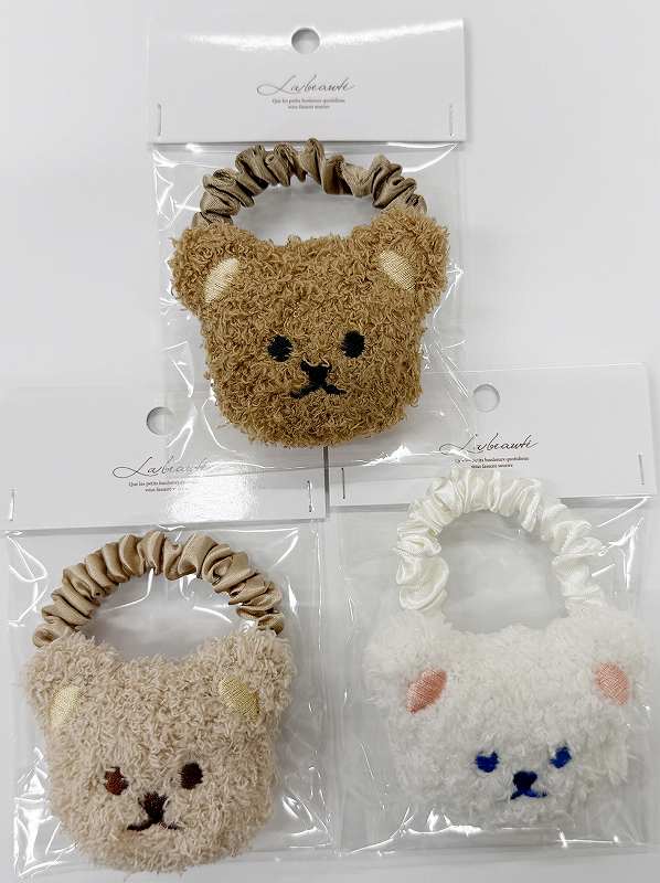 くまもこシュシュの商品画像