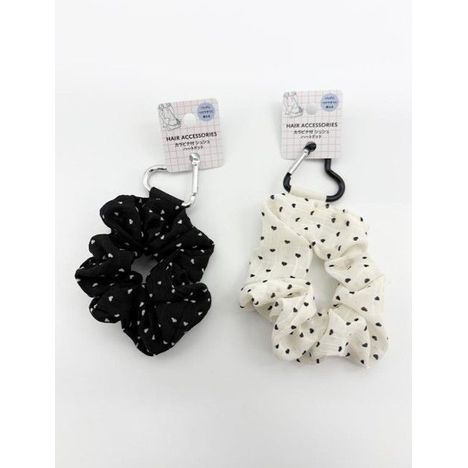 カラビナ付シュシュハートドットの商品画像