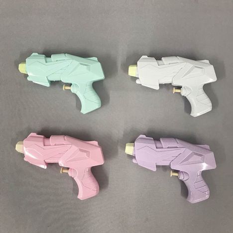 グレイッシュシューターの2番目の写真