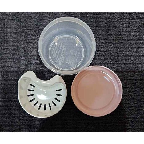 マウスピース洗浄用ケースの2番目の写真