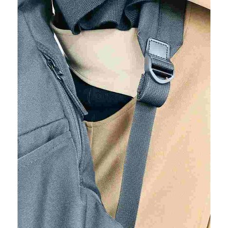 リュックのヒモ固定バンド　ＢＬＡＣＫの3番目の写真