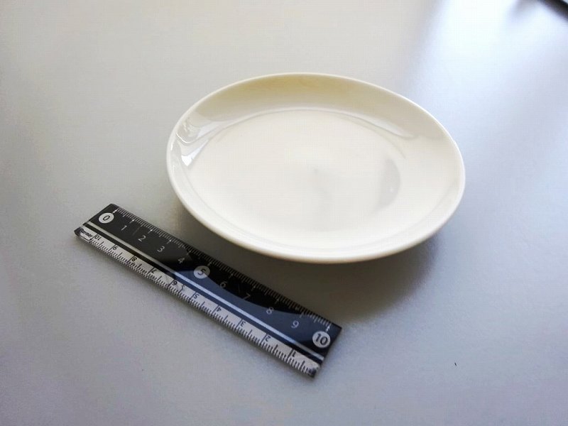 ミルキー　丸小皿の2番目の写真