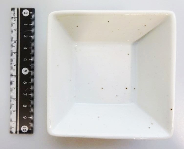 粉引　角小鉢の商品画像