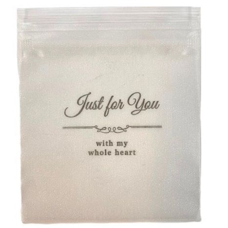 ジッパーバッグ　Ｍ　５枚入　ロゴ柄の3番目の写真